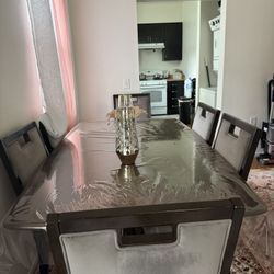 Dining Table (read Description)