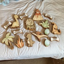 Dinosaur Baby Shower Table Decor