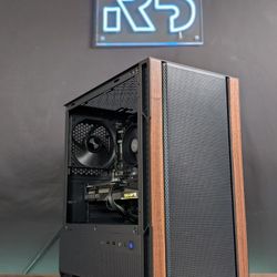 RTX 3060 12GB // Ryzen 5500 // 32GB RAM // 1TB Gen4 NVMe // WiFi