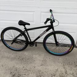 29er Black Oil Slick Goon Throne