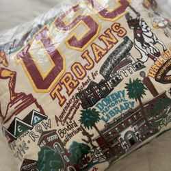 USC Pillow & Blanket Collection 