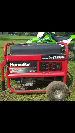 Yamaha homelite 5700 watt continuous 7200 peak generator