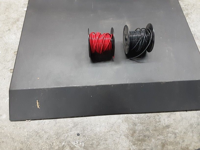 Number 10 Solid Copper Wire Good For 600 Volts, 30 Amps