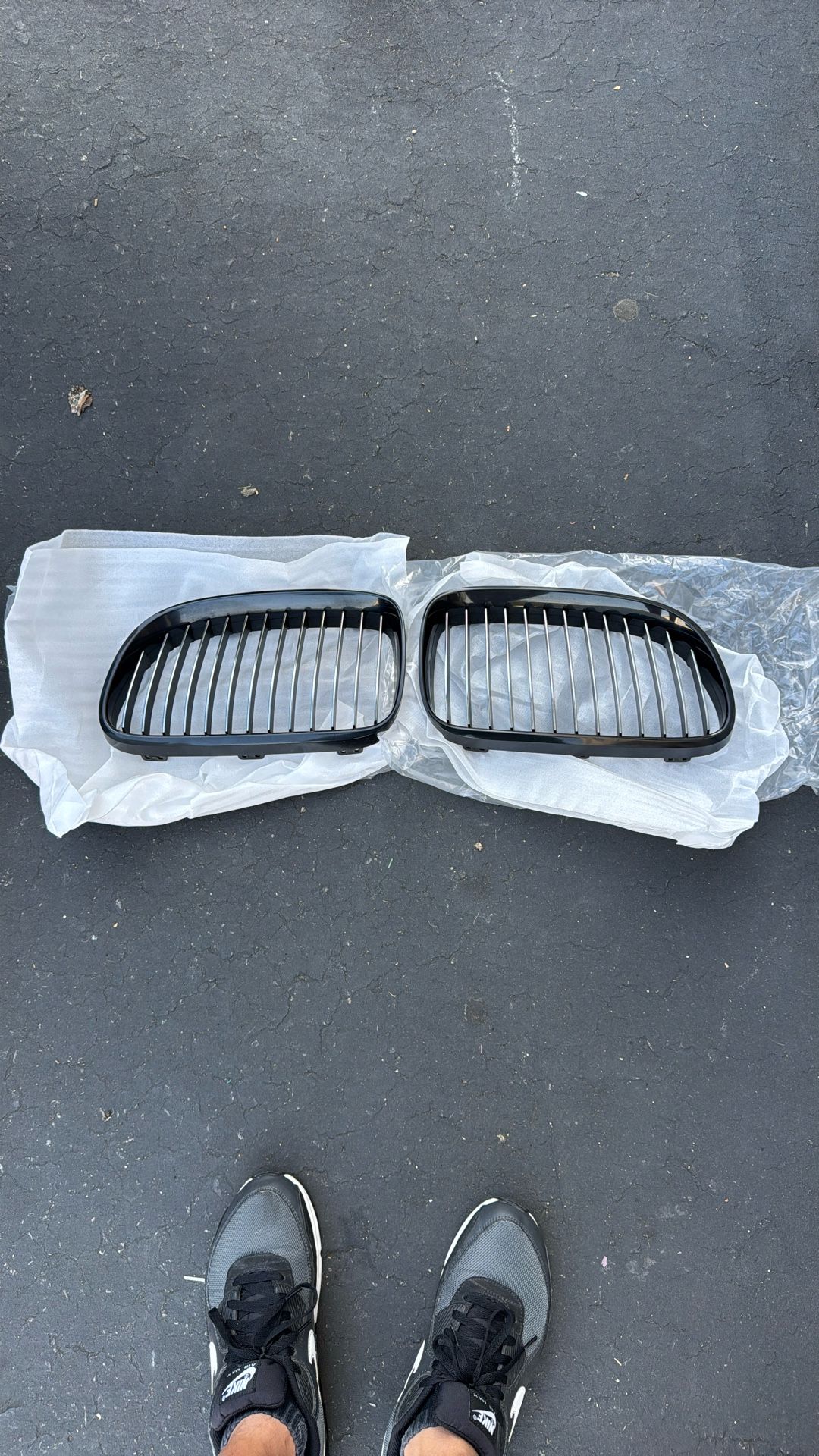 2010-13 BMW E92 & E93 Front Grills OEM