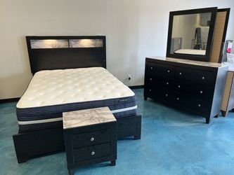 Cadence Bed Set