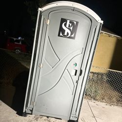 Portable Restrooms 
