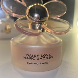 marc jacobs perfume 