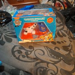 Paw Patrol Travel Toothbrush Holder Set