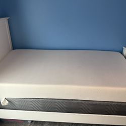 Twin Bed frame/box Spring/mattress