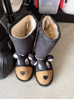 Bear boots sizes 13-1