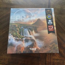 Earth Board Game - Brand New