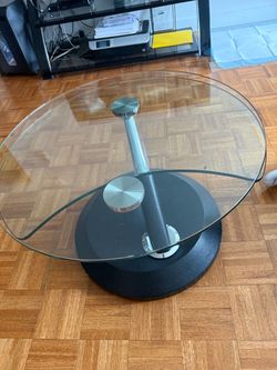 Magnussen Furniture Modesto Round Cocktail Table in Synthetic Black