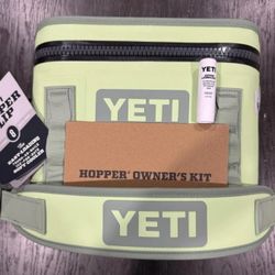 New YETI Hopper Flip 8 Portable Soft Cooler