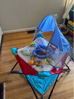 Baby pop up portable activity jumper