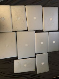10 MacBooks 