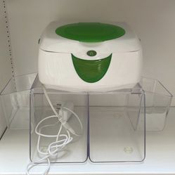 Munchkin wipe warmer with prince lionheart dressertop dipaer/wipes depot