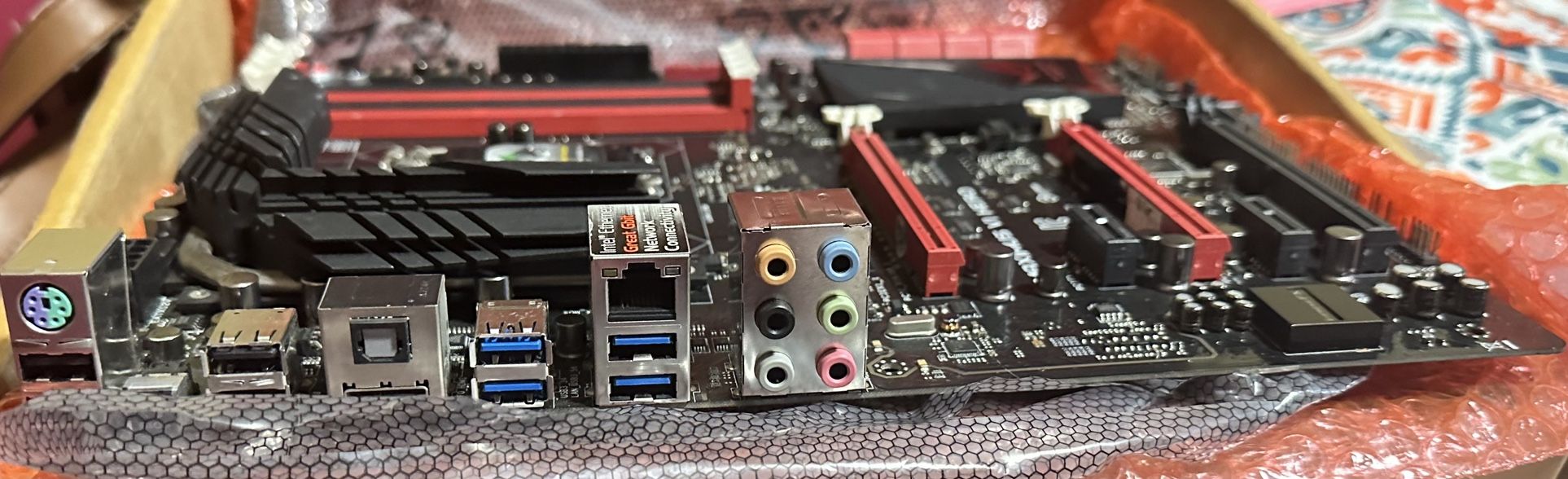 ASUS Maximus VI Hero Motherboard LGA 1150 DDR3 HDMI USB3.0 Intel Z87