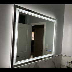 32 X 24 Led Defogger Mirror