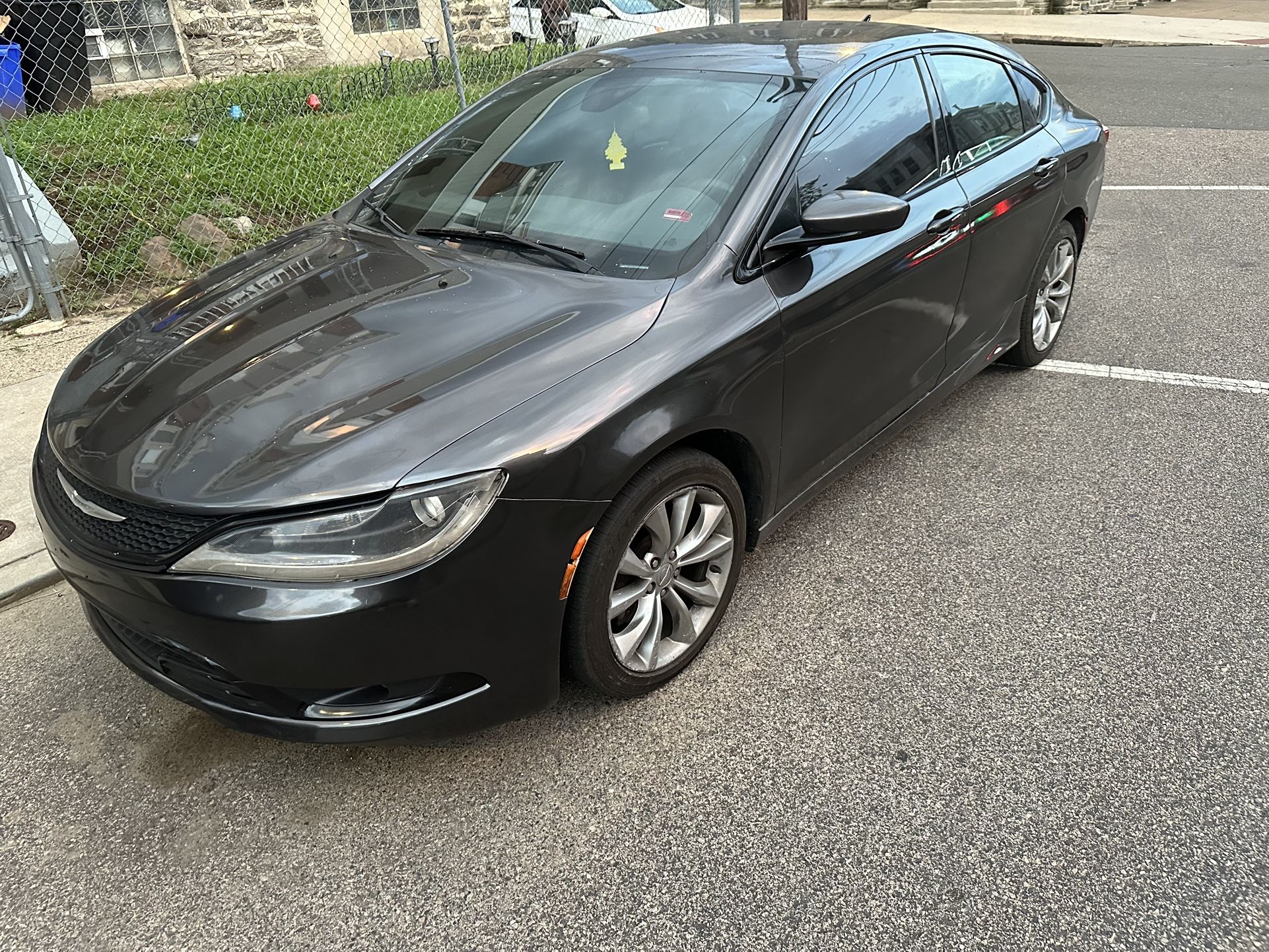 2015 Chrysler 200