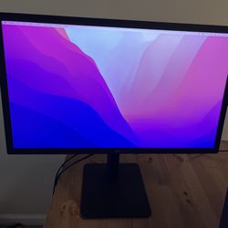 LG Ultra Fine Monitor Works With MacBook