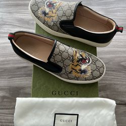 Gucci Slip On Supreme GG Tiger Size 10.5 US (9.5 UK) Mens