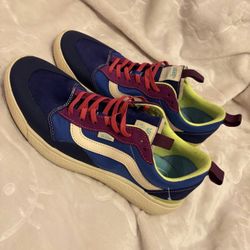 Ultrarange Vans