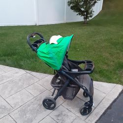 Baby Stroller Excellent Condition 