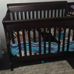 Cherry Wood Crib With Changing Table 