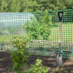 GARDEN FENCE 2ft x 25ft  2 ROLLS $30