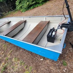12ft Boat With Motor 