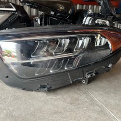 Mercedes CLS450 Headlight Left Adaptive LED 2019-2023 OEM