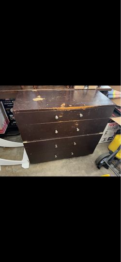 4 Door Dresser.