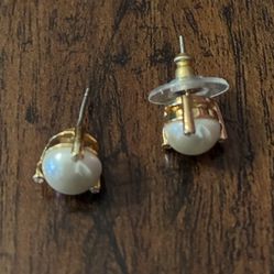 Pearl  Post Ear  Rings 