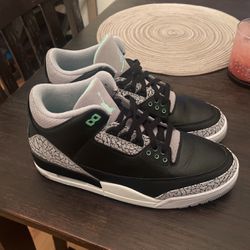 Jordan Retro 3 S “ Green Glow “