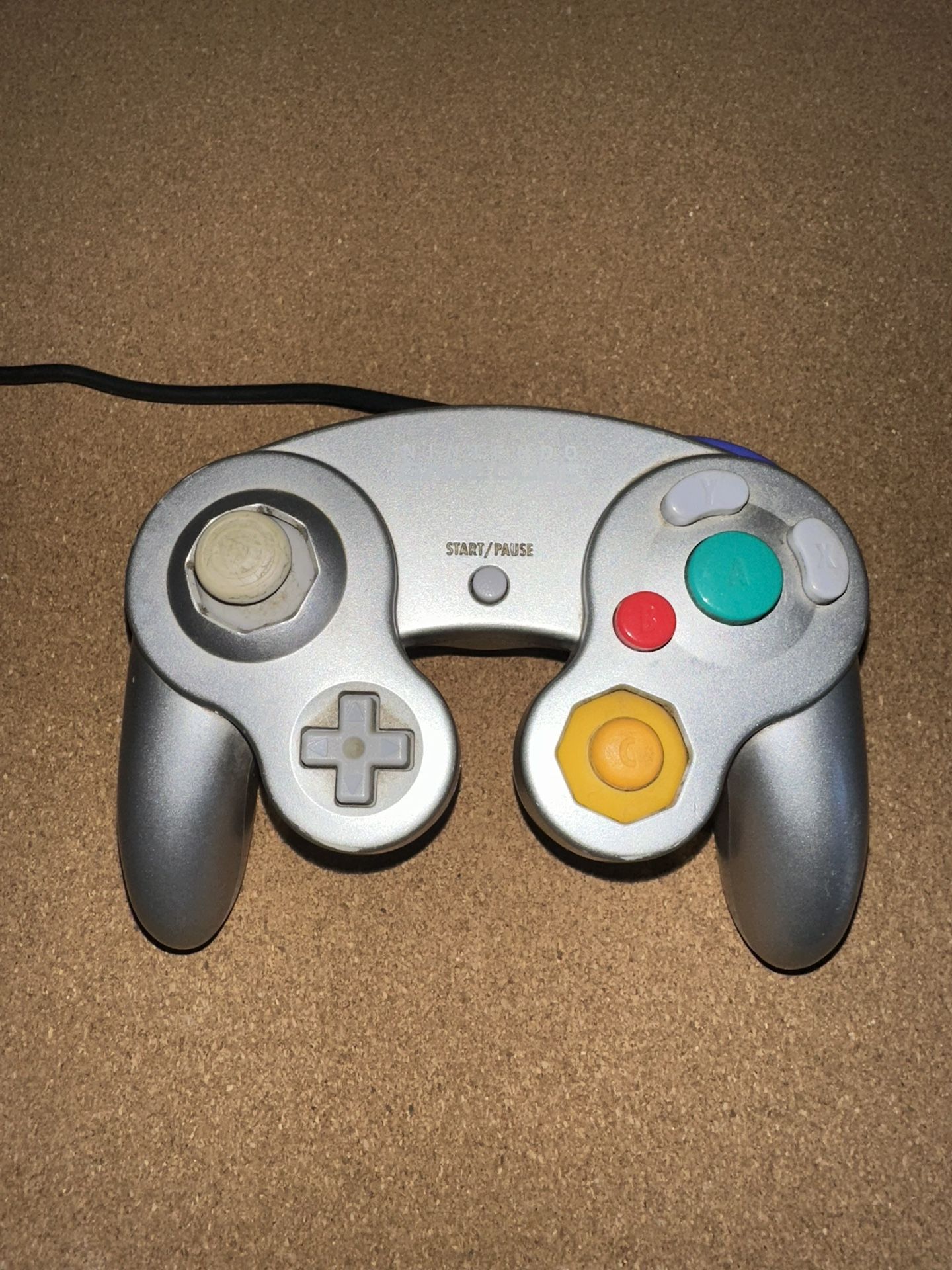 Silver Game Cube controller - Used