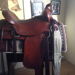 Like New McPherson Custom Roping Saddle 18”