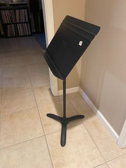 Sheet music stand