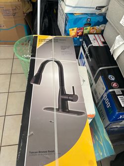 Kitchen sink, water faucet