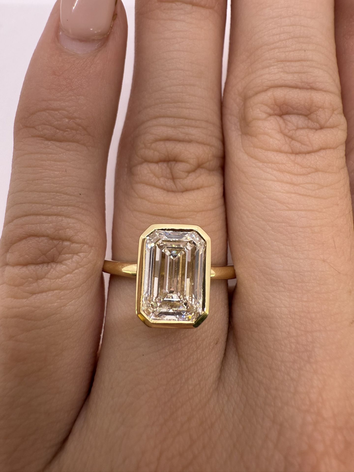 3.09 carat E VS1 emerald cut lab diamond bezel solitaire Engagement Ring