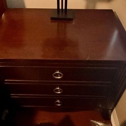 Queen Bedroom Set