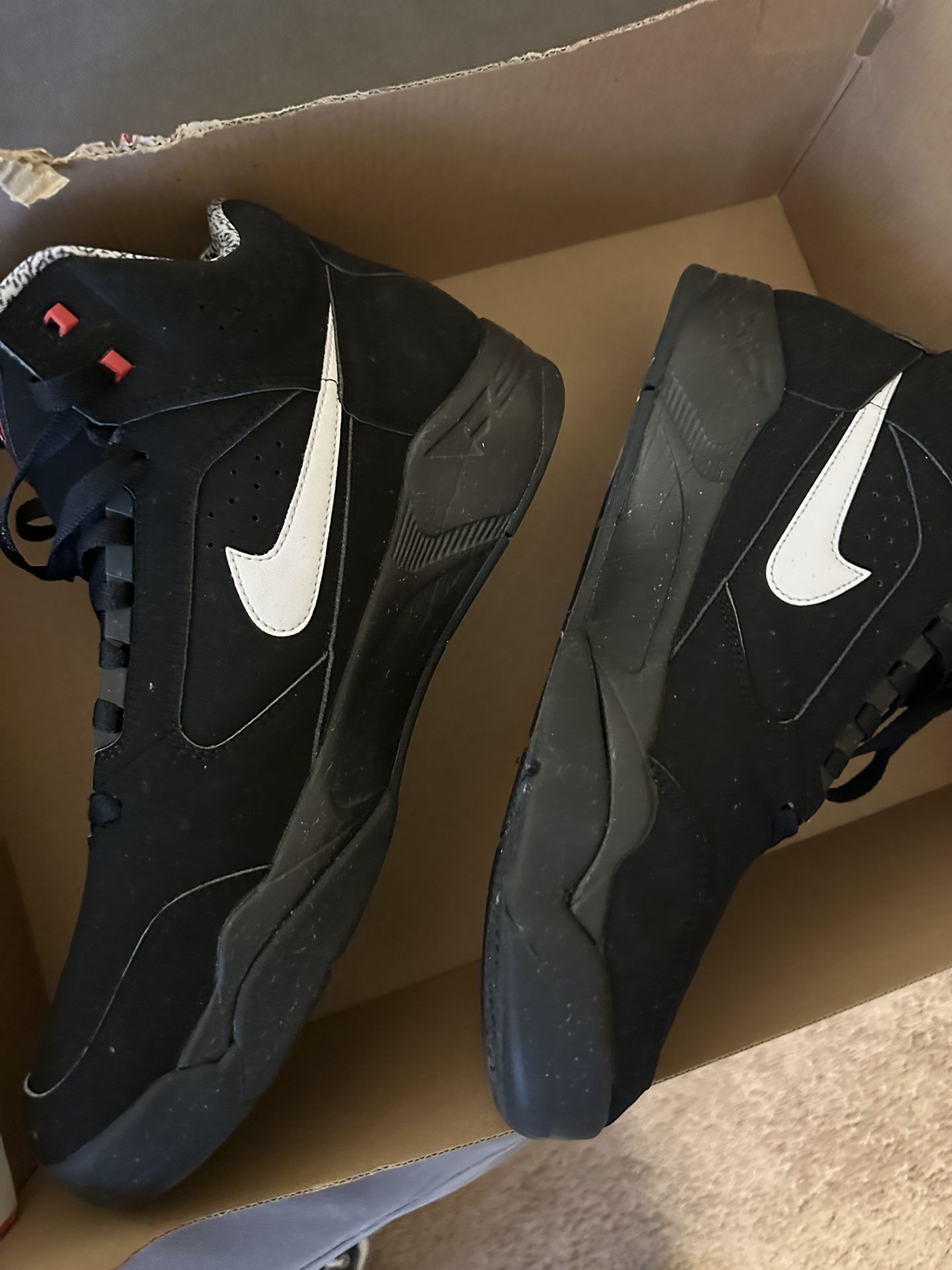 Nike Air Flight Lite