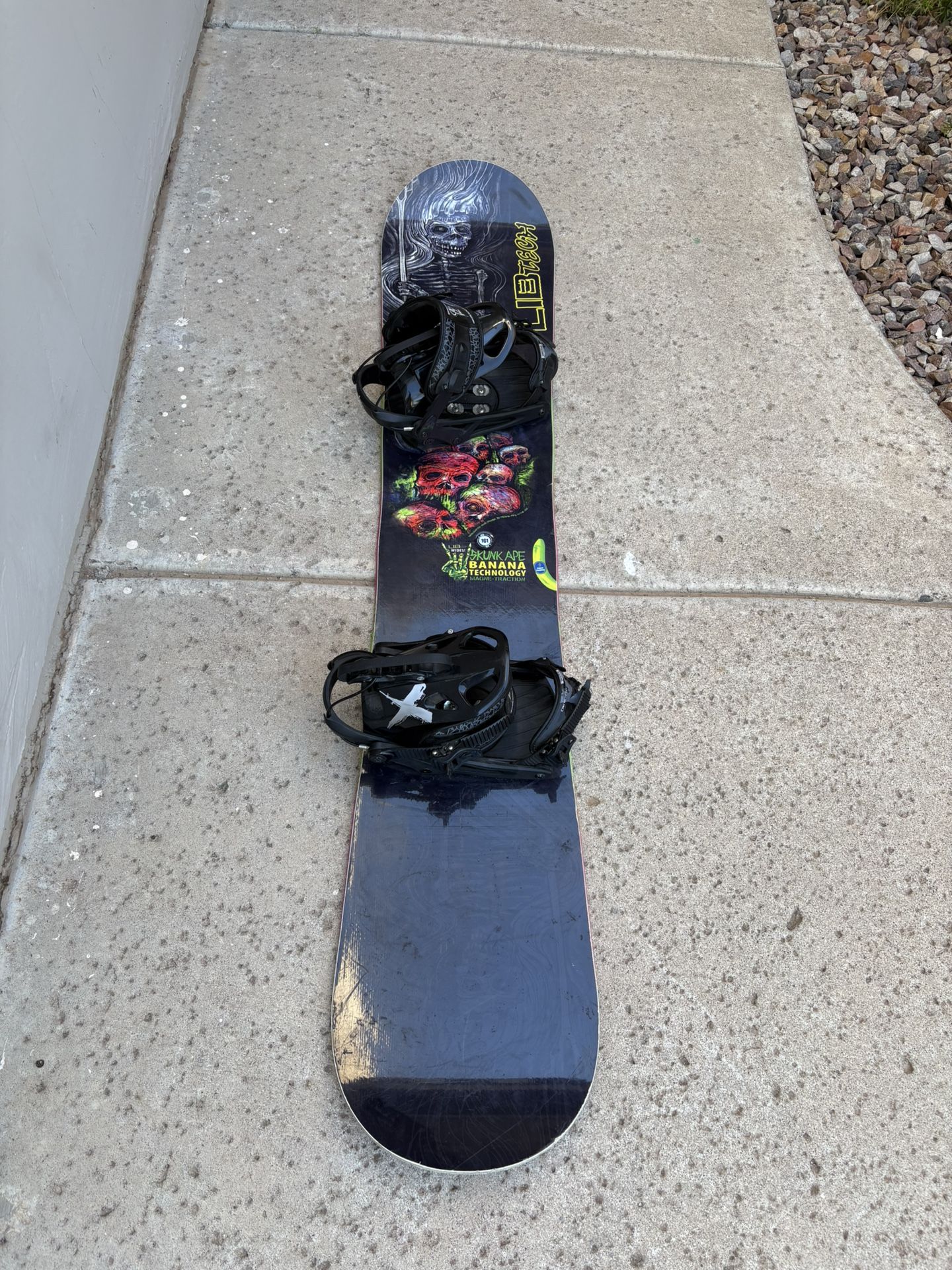 Lib Tech Skunk Ape 161CM Men’s Snowboard Includes Bindings
