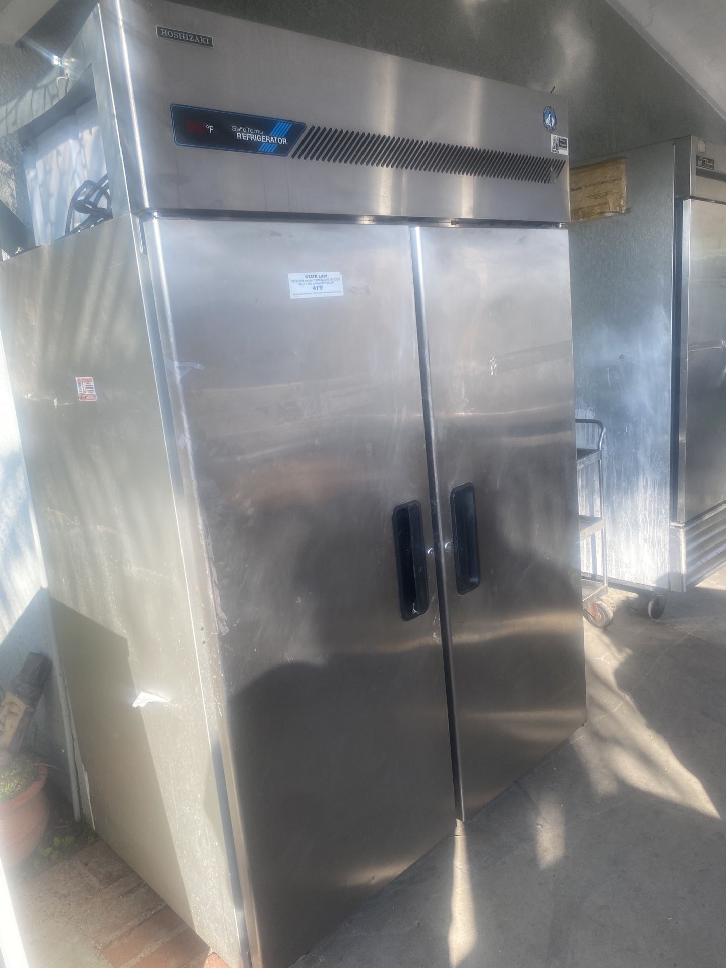 Hoshizaki 2 Door Cooler