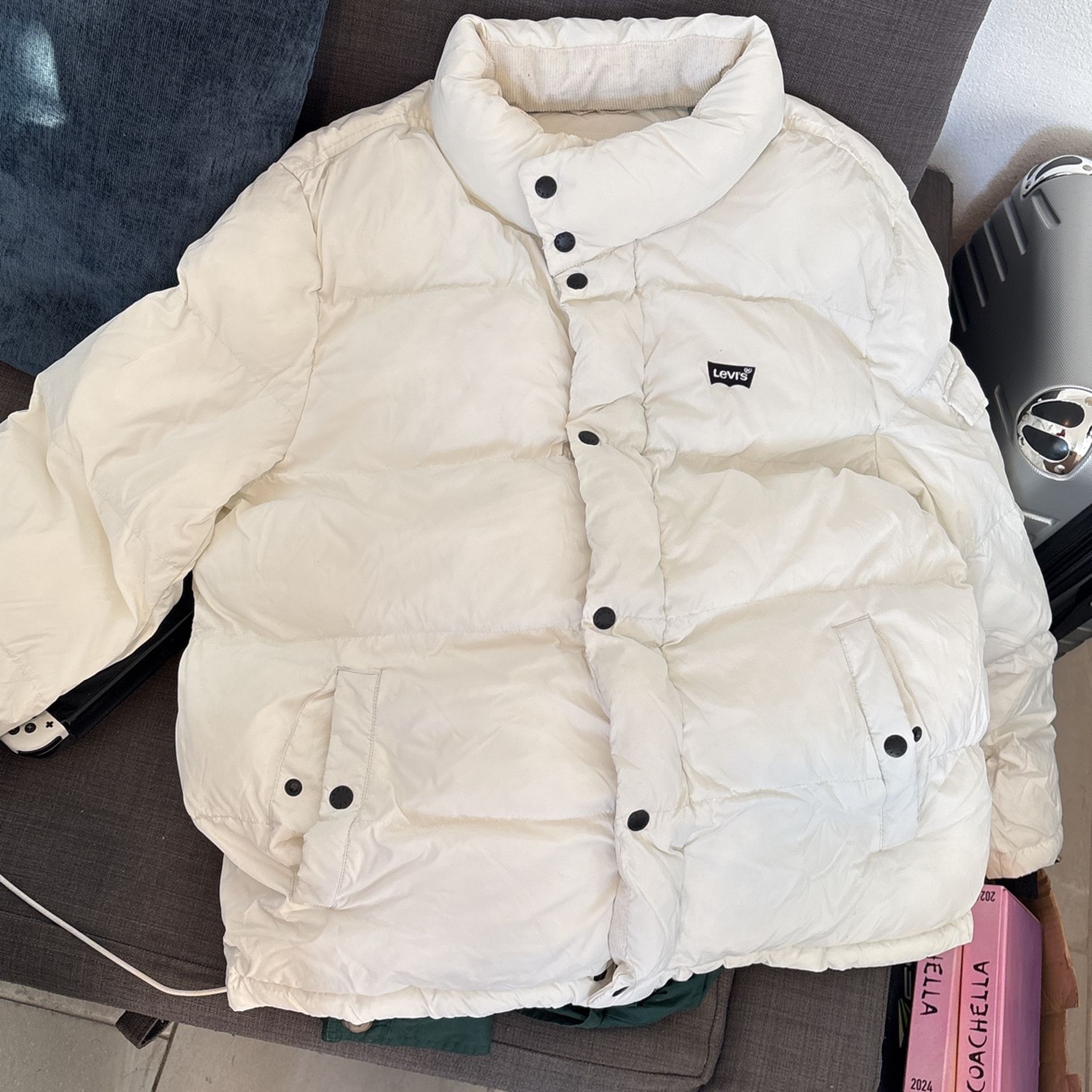 XL LEVIS PUFFER
