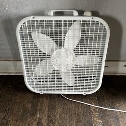 20 in. 3 Speeds Box Fan 