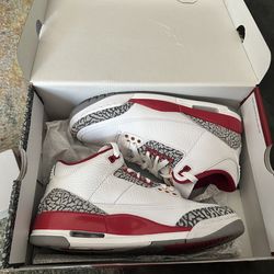 Jordan’s 3’s retro size 8.5 red cardinal color
