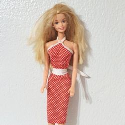 Vintage Barbie Twist N Turn Waist Doll Blonde 