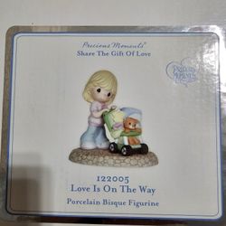 Precious Moments Share The Gift Of Love Collection 
