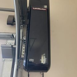 My Q Opener Smart , Garage Door