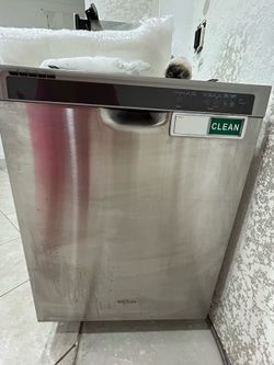Whirlpool dishwasher